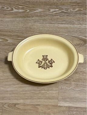 Vintage Pfaltzgraff Village 6-11 Oval Casserole Vegetable Dish